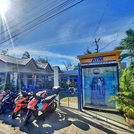 Jah'S Anemone Dive Guesthouse 몰볼 외부 사진